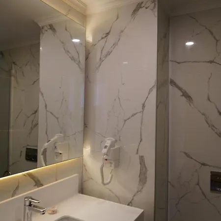 Bed and breakfast Dogruer & 4*